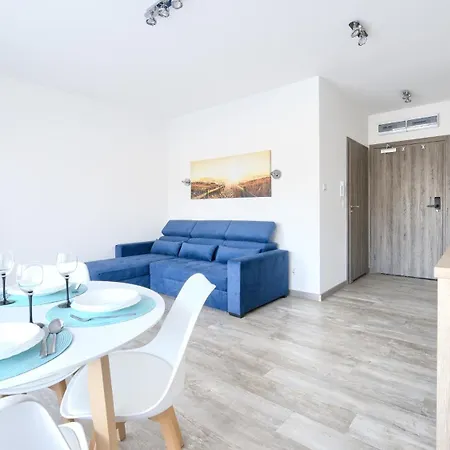Apartamenty Sun & Snow Piec Morz Z Basenem Sianozety Exterior photo