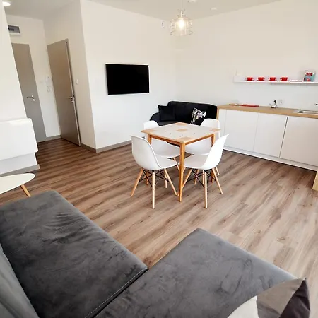 Apartamenty Sun & Snow Piec Morz Z Basenem Sianozety Exterior photo