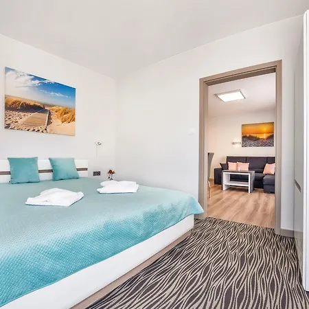 Apartamenty Sun & Snow Piec Morz Z Basenem Sianozety Exterior photo