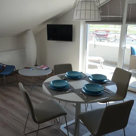 Apartamenty Sun & Snow Piec Morz Z Basenem Sianozety Exterior photo