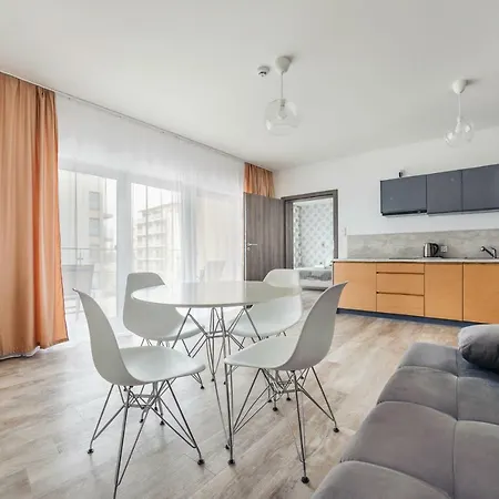 Apartamenty Sun & Snow Piec Morz Z Basenem Sianozety Exterior photo