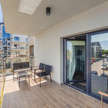 Apartamenty Sun & Snow Piec Morz Z Basenem Sianozety Exterior photo
