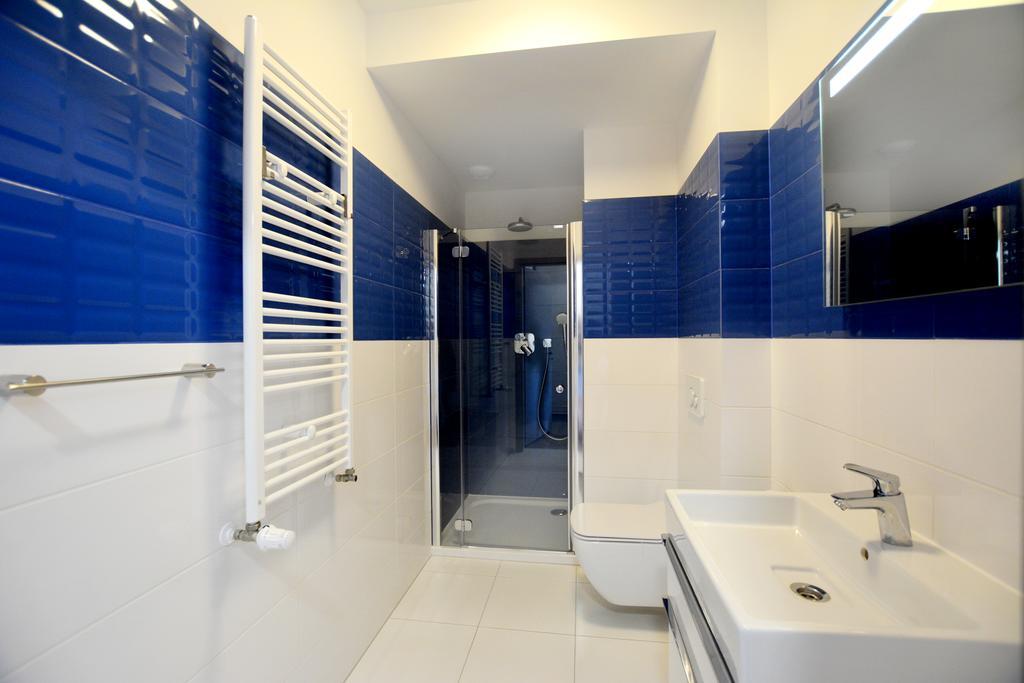 Sun & Snow Piec Morz Z Basenem Apartment Sianozety